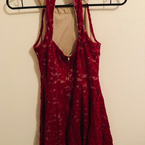 Burgundy dress - Picture 2 of 2